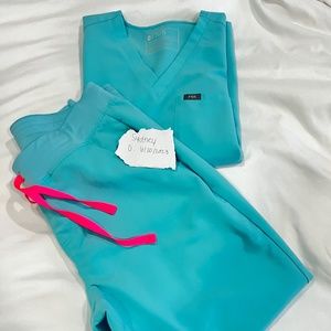 Figs neon blue scrub set